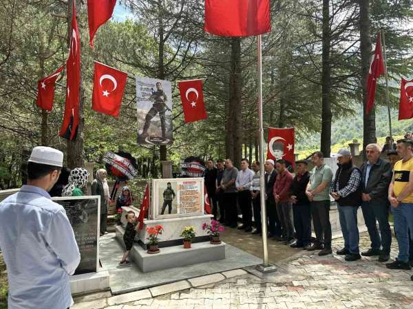 Simav'da şehit Jandarma Uzman Çavuş Emre Üçkan dualarla anıldı