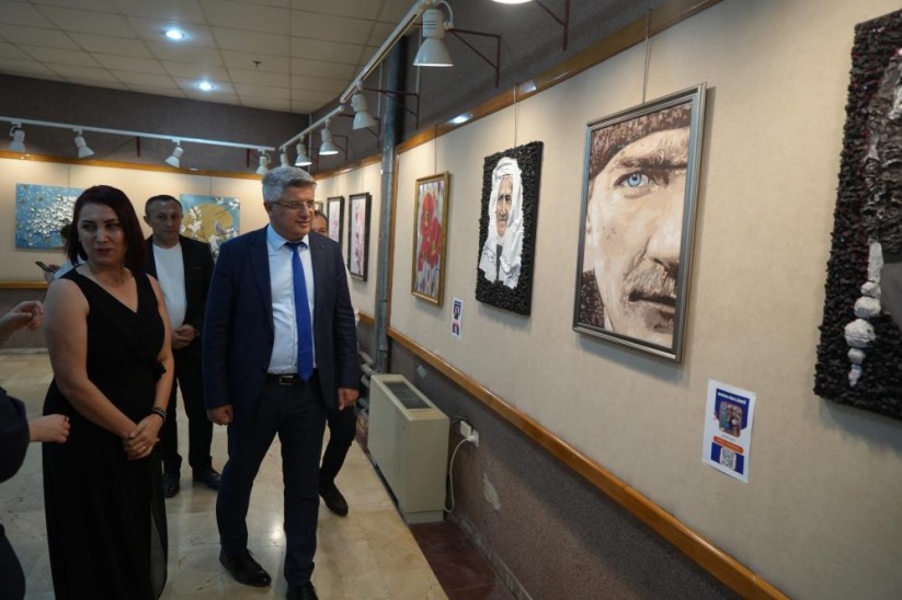 Samsun'da 21 öğretmenden resim sergisi