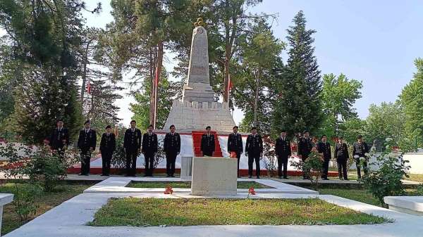Edirne'de jandarma şehitleri için anma programı düzenlendi