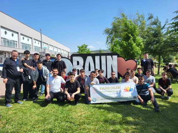Lise öğrencilerinden Balıkesir Üniversitesi'ne ziyaret
