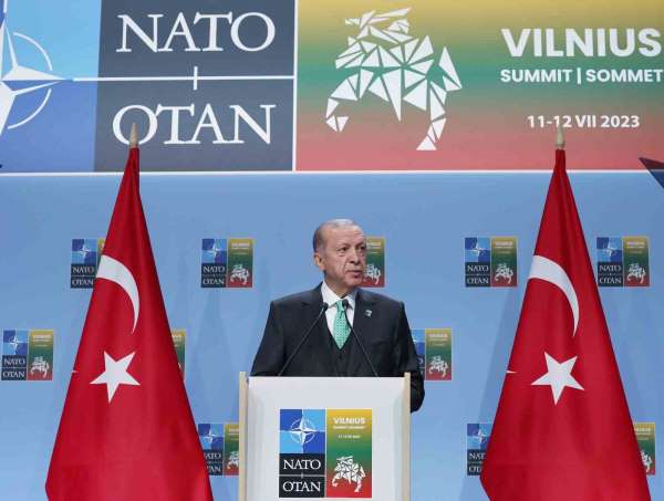 Cumhurbaşkanı Erdoğan: 'Terörle 'amansız ve amasız mücadele' bizim kırmızı çizgimizdir'