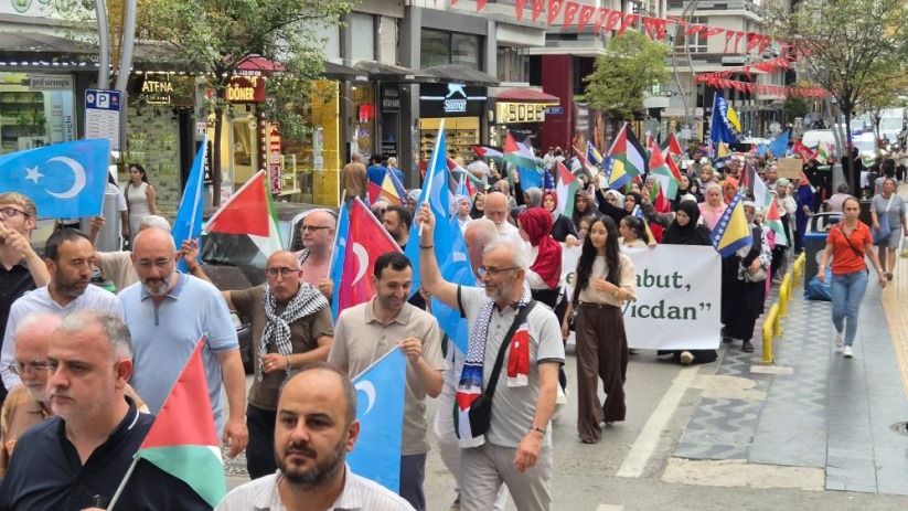 'Srebrenitsa Katliamı' Samsun'da kınandı