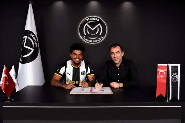 Manisa FK'dan 5 transfer hamlesi