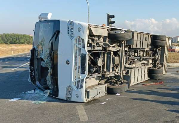 Tekirdağ'da işçi servisi kazası: 11 yaralı