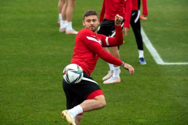 Kocaelispor'dan 10 numara transfer: Karol Linetty ile anlaşma sağlandı