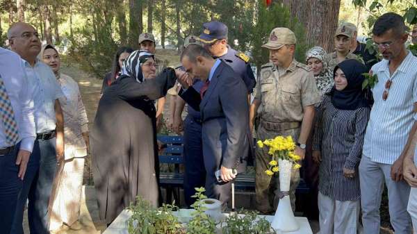 Şehit Başçavuş Ferhat Gedik, şehadetinin 8. yılında Hatay'da anıldı