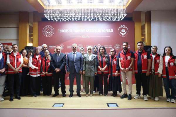 Bakan Göktaş: 'Terörsüz Türkiye torunlarınız daha huzurlu bir Türkiye'de büyüsün diye ve güçlü Türkiye'nin tem