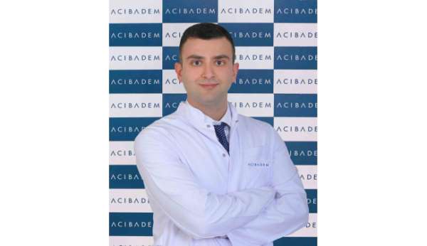 Geçmeyen ağız kokusunun altından hastalık çıkabilir