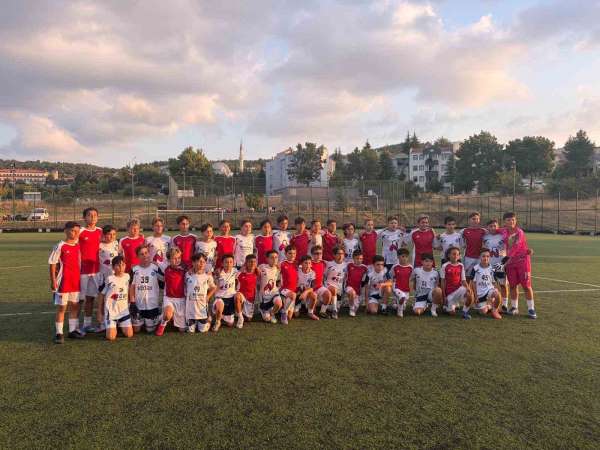 Kazanan dostluk oldu