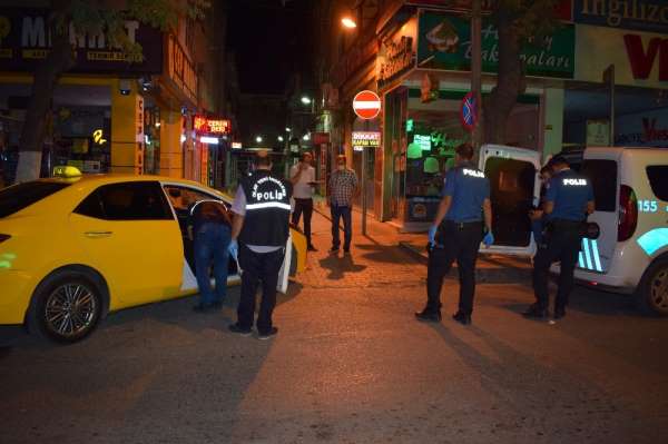 Malatya'da silahlı bıçaklı kavga: 1'i ağır 4 yaralı