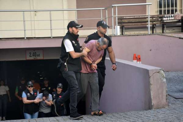 2 polisi şehit eden 16'lık saldırgan, okulların açıldığı günü özellikle seçmiş