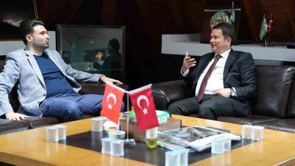 Başkan Erkan Aydın'dan Bursaspor'a ziyaret
