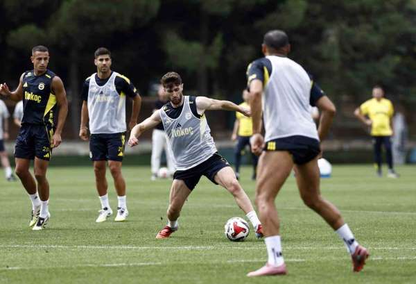 Fenerbahçe, Trabzonspor maçı hazırlıklarına devam etti