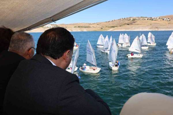 Vali Çiçek: 'Kayseri su sporlarının merkezi olacak demiştik'