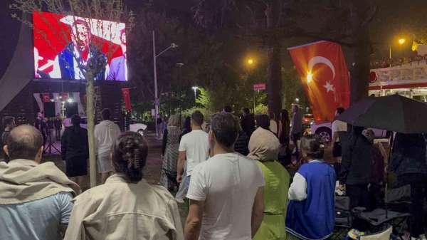 Yağmura rağmen büyük heyecan