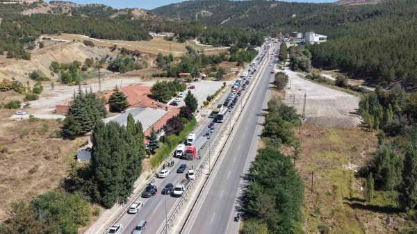 Çorum'da 3 araçlı zincirleme kaza: 5 yaralı