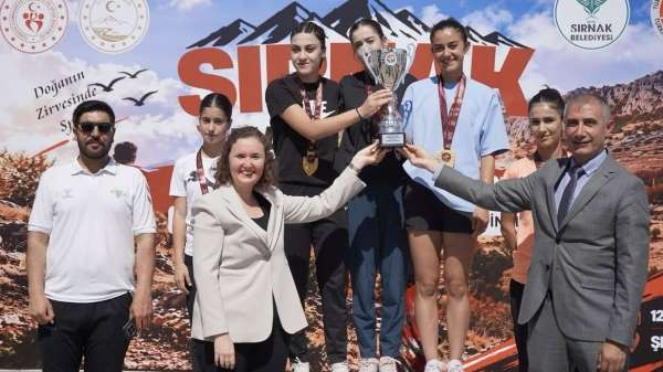 Vanlı atletizm sporcusu Meryem Korkuç, Türkiye 2.'si oldu