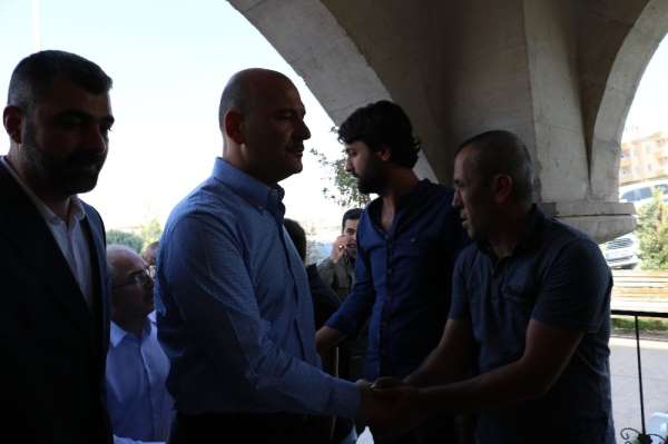 Bakan Soylu, Mardin'de sivil şehit yakınları ile bir araya geldi 