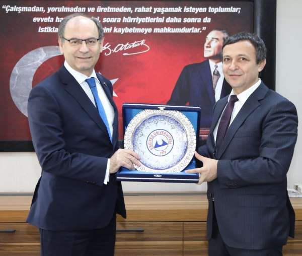 YÖK Başkan Vekili Rahmi Er, Erciyes Üniversitesi'nde