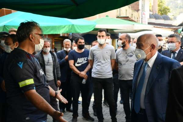 Trabzonsporlu taraftardan TFF Başkanı Özdemir'e sitem 