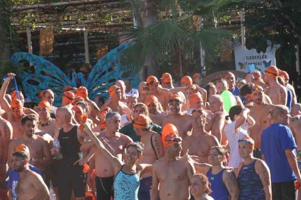 Fethiye'de Açık Su Yüzme Yarışı gerekleştirildi
