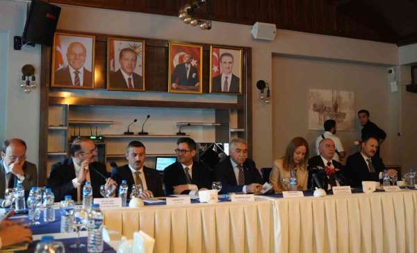2. Palandöken Ekonomi Forumu'nun ana teması belli oldu: 'Küresel belirsizlik altında ermaye'