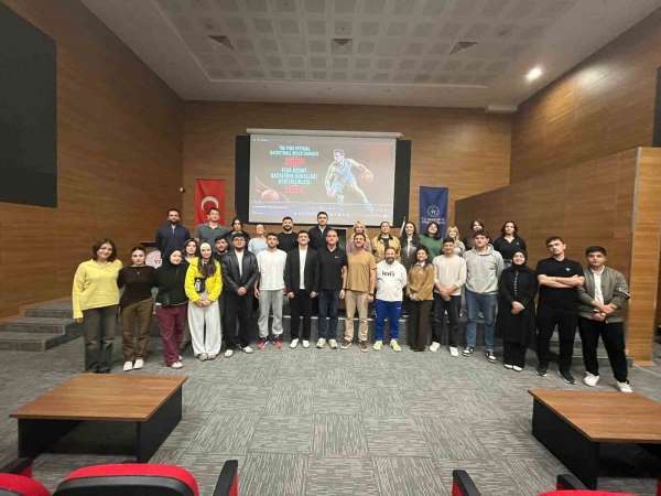 Erzurum'da yeni basketbol kuralları anlatıldı