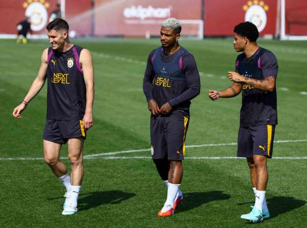 Galatasaray, Barcelona maçı hazırlıklarını tamamladı