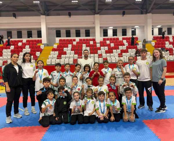 Manisa BBSK'den 63 madalyalı şampiyonluk