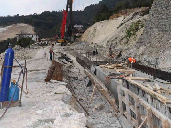 Ünye-Akkuş-Niksar yolu yılbaşına kadar ulaşıma açılacak