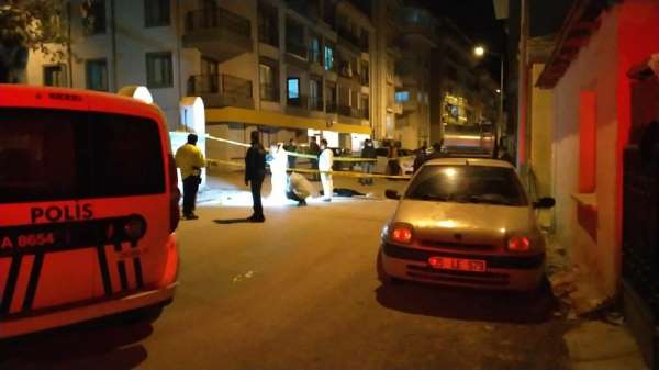 İzmir'de eski koca dehşeti: eski eşini öldürdü, kayınvalidesini ve komşusunu yar