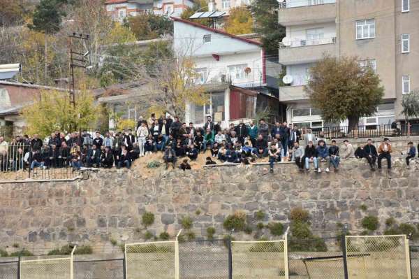Bitlis Özgüzelderespor, Diyarbakır Yenişehirspor'u 4-0 yendi