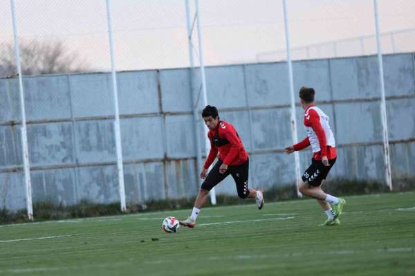 Sivasspor'da Esenler Erokspor maçı hazırlıkları başladı