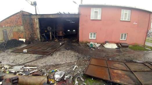 Arnavutköy'de dökümhanede patlama: 1 yaralı