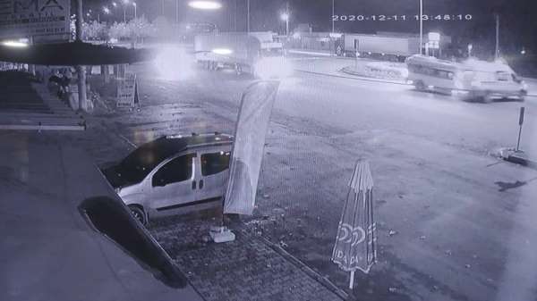 14 kişinin yaralandığı ambulans kazasının görüntüleri ortaya çıktı 