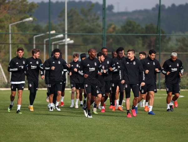Beşiktaş'ın kamp kadrosunda 5 eksik