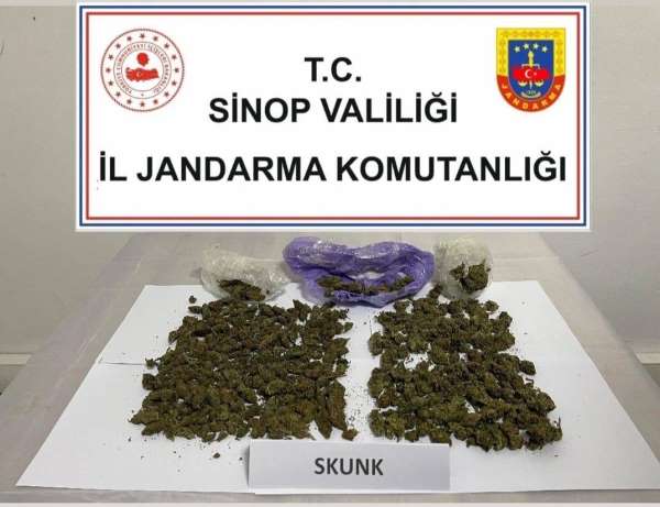 Sinop'ta yolcu otobüsünden uyuşturucu çıktı