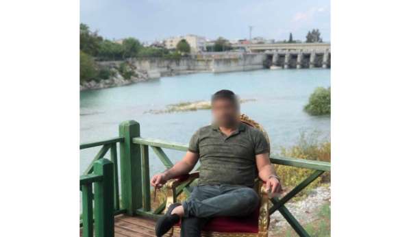 Adana'da torbacı olduğu öne sürülen şahıs canlı yayında intihar etti