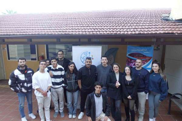 Alanya Üniversitesi'nde 'Sosyal Medya 101' mini eğitimi düzenlendi