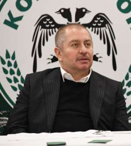 Konyaspor Başkanı Kulluk: 'Sonuçlar ve sıralama belliyse niye maçlara çıkıyoruz'