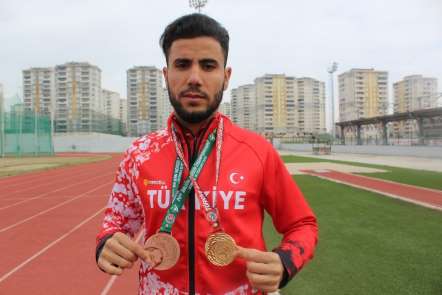 Türkiye'ye sığınan Suriyeli atlet Balkan Şampiyonası'nda üçüncü oldu 