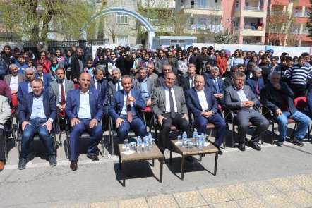 Kocaeli Ordulular Derneği'nden Adıyaman'a kitap bağışı 