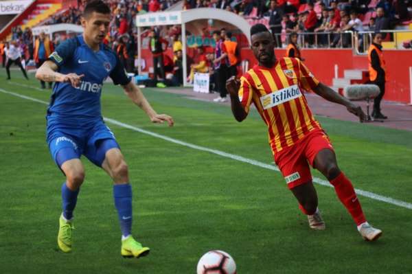 Spor Toto Süper Lig: İstikbal Mobilya Kayserispor: 2 - Kasımpaşa: 1 (Maç sonucu)
