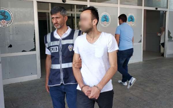 Adliyedeki rüşvet operasyonunda 1'i zabıt katibi 4 kişi tutuklandı 