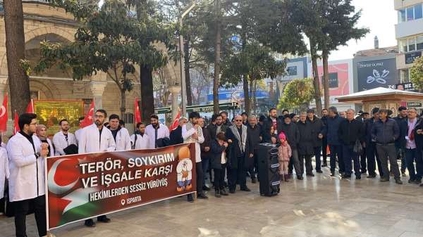 Isparta'da sağlık çalışanları şehitler ve Filistin için yürüdü