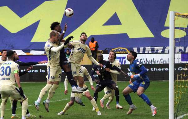 Trendyol Süper Lig: MKE Ankaragücü: 3 - Kasımpaşa: 1