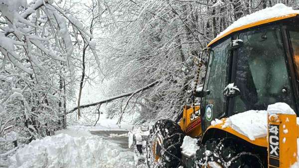 Ordu'da karla mücadele: 1 günde 457 mahalle yolu ulaşıma açıldı