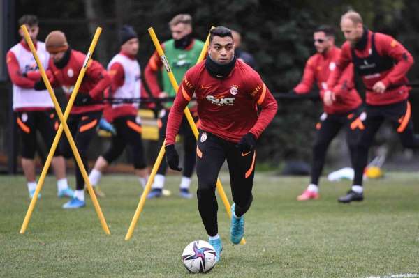 Arda Turan ve Emre Kılınç takımla birlikte çalıştı