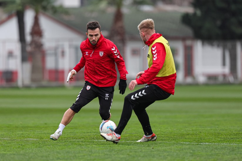Samsunspor, Konyaspor mesaisini sürdürdü