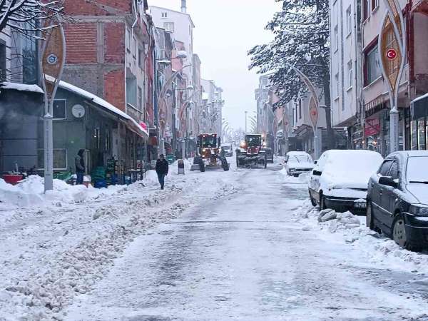 Ordu'nun 16 ilçesinde eğitime kar engeli